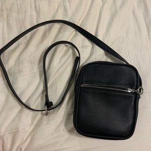 black wild fable crossbody bag